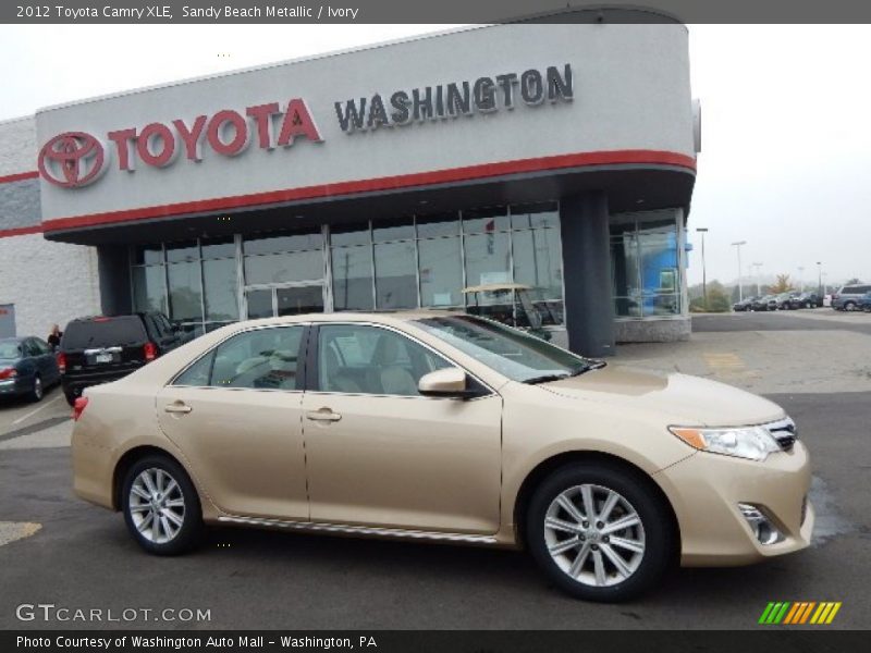 Sandy Beach Metallic / Ivory 2012 Toyota Camry XLE