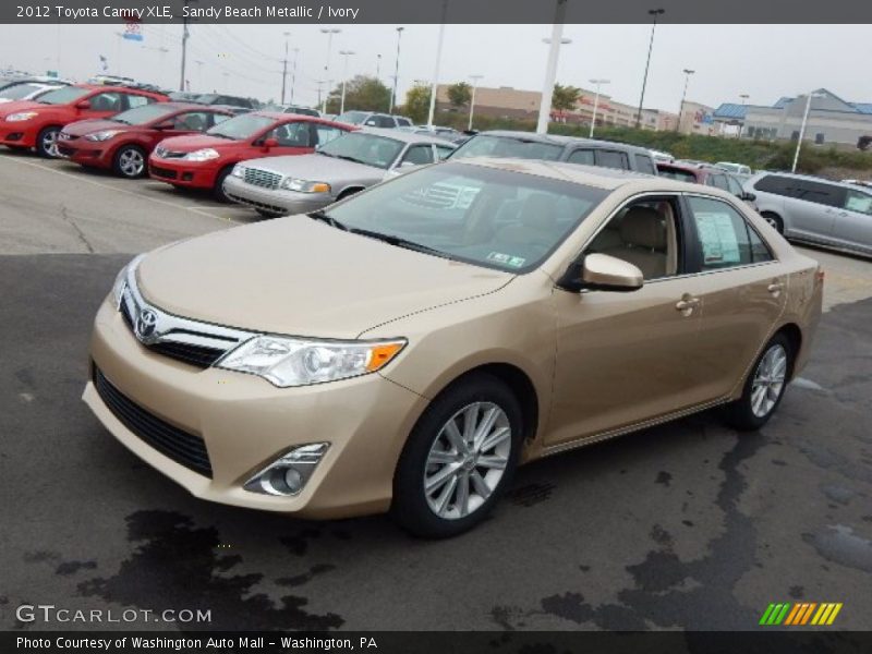 Sandy Beach Metallic / Ivory 2012 Toyota Camry XLE