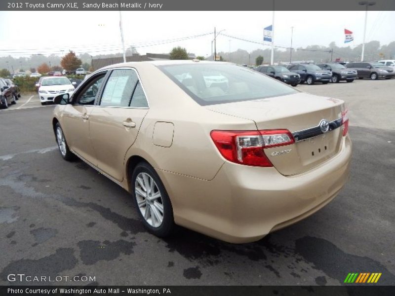 Sandy Beach Metallic / Ivory 2012 Toyota Camry XLE