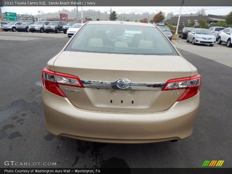 Sandy Beach Metallic / Ivory 2012 Toyota Camry XLE