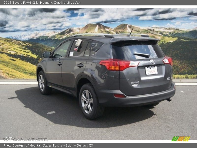 Magnetic Gray Metallic / Ash 2015 Toyota RAV4 XLE