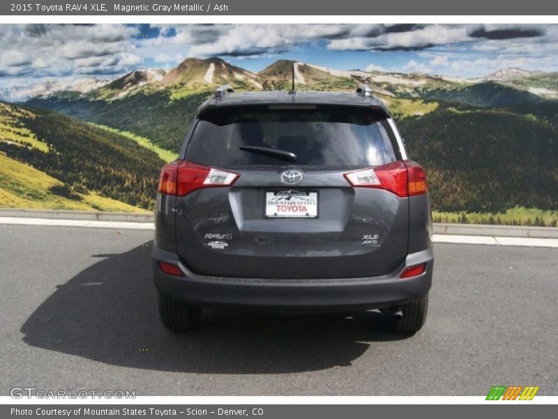Magnetic Gray Metallic / Ash 2015 Toyota RAV4 XLE