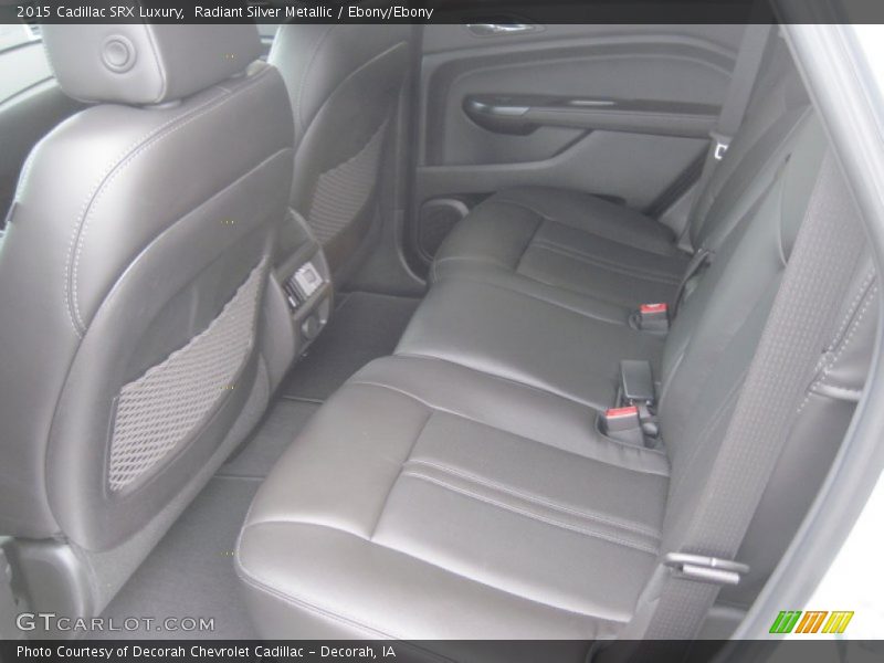 Radiant Silver Metallic / Ebony/Ebony 2015 Cadillac SRX Luxury