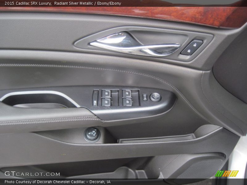 Radiant Silver Metallic / Ebony/Ebony 2015 Cadillac SRX Luxury