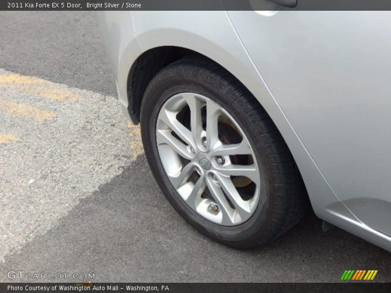 Bright Silver / Stone 2011 Kia Forte EX 5 Door