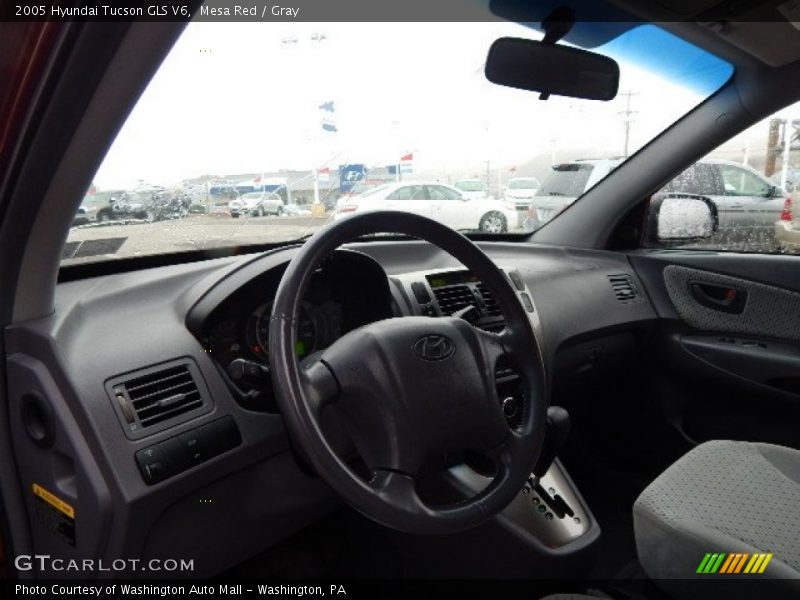 Mesa Red / Gray 2005 Hyundai Tucson GLS V6