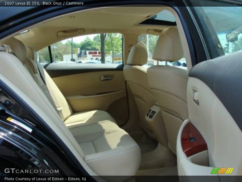 Black Onyx / Cashmere 2007 Lexus ES 350