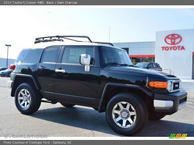 Black / Dark Charcoal 2014 Toyota FJ Cruiser 4WD