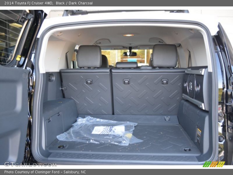 Black / Dark Charcoal 2014 Toyota FJ Cruiser 4WD