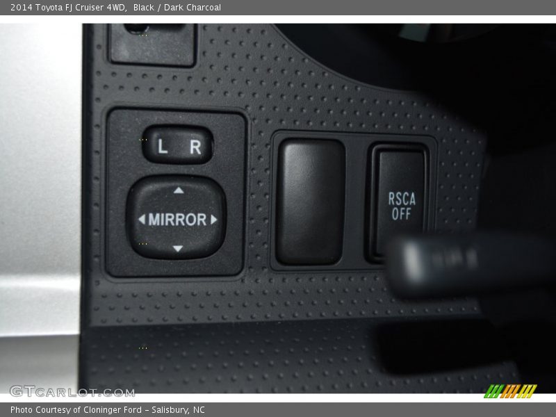 Black / Dark Charcoal 2014 Toyota FJ Cruiser 4WD