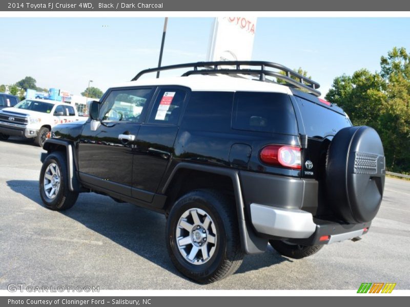 Black / Dark Charcoal 2014 Toyota FJ Cruiser 4WD