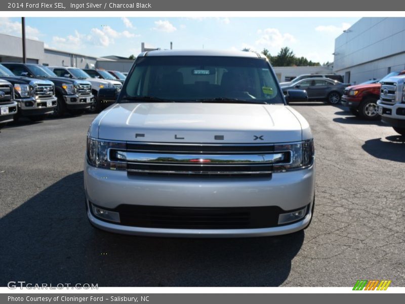 Ingot Silver / Charcoal Black 2014 Ford Flex SEL
