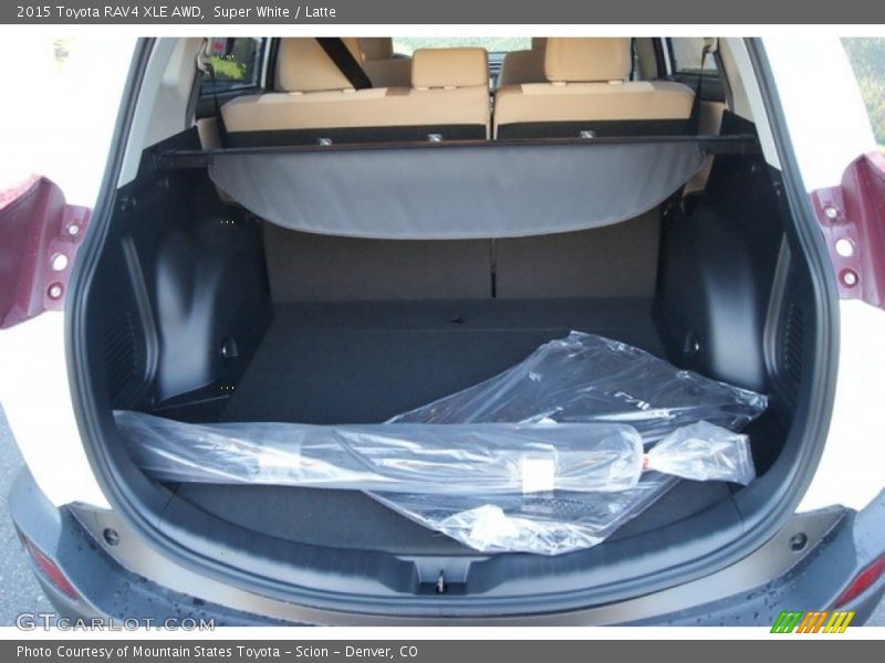 Super White / Latte 2015 Toyota RAV4 XLE AWD