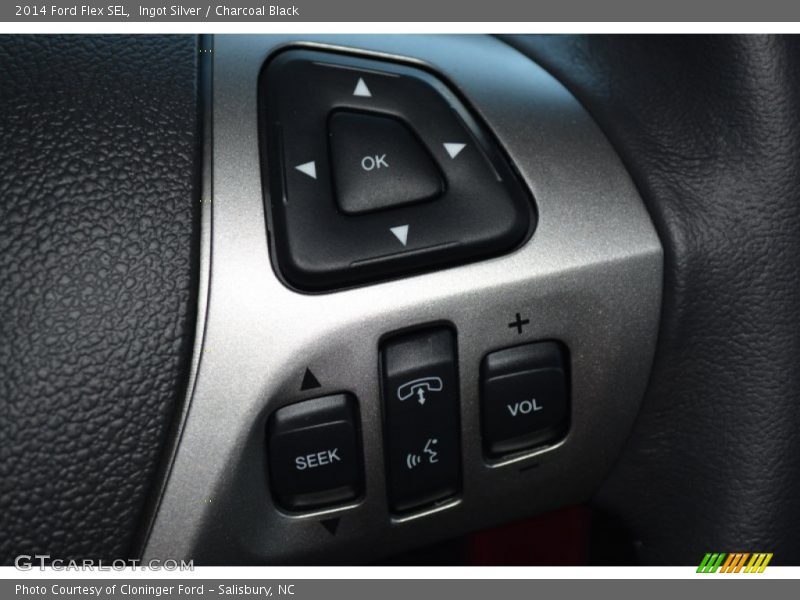Ingot Silver / Charcoal Black 2014 Ford Flex SEL