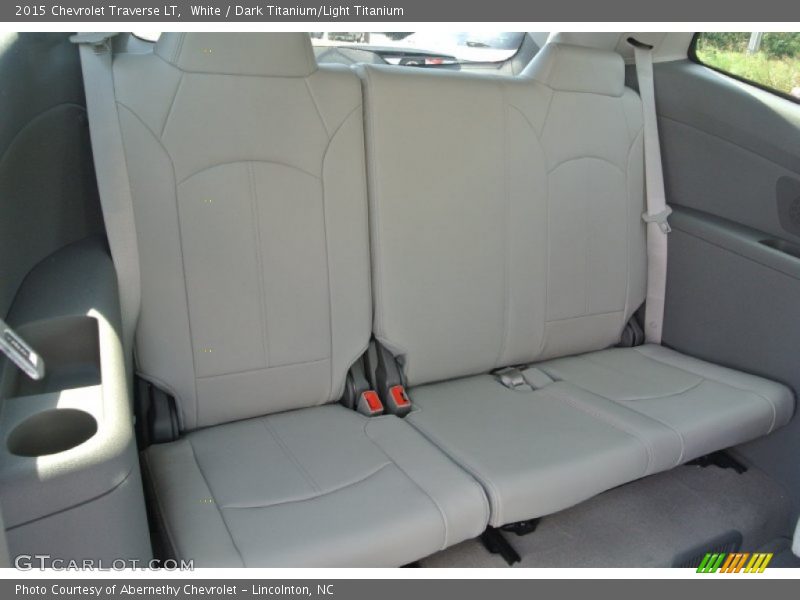 White / Dark Titanium/Light Titanium 2015 Chevrolet Traverse LT