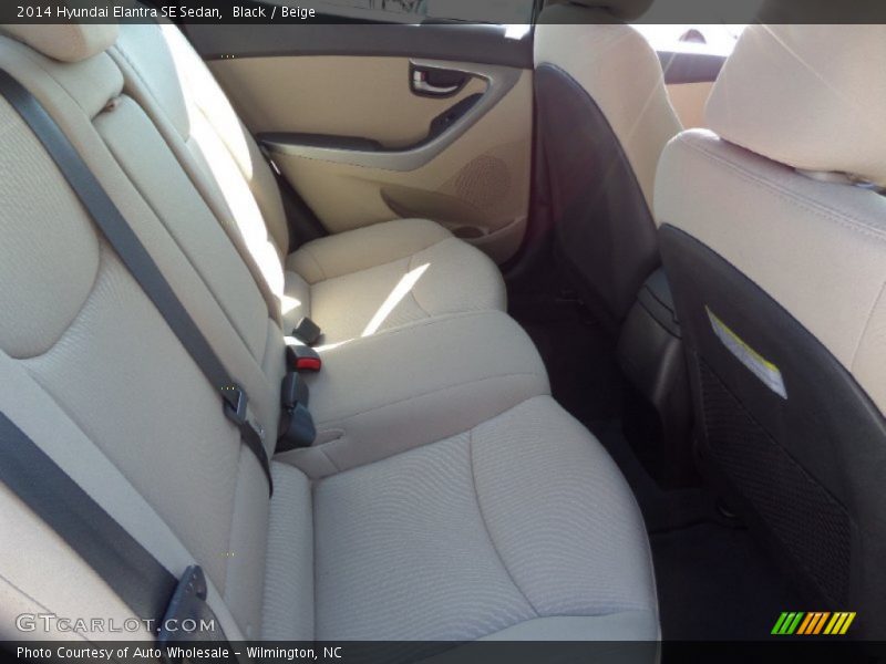 Black / Beige 2014 Hyundai Elantra SE Sedan