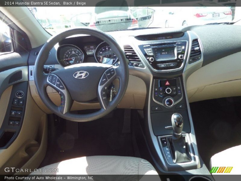 Black / Beige 2014 Hyundai Elantra SE Sedan