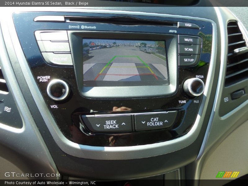 Black / Beige 2014 Hyundai Elantra SE Sedan