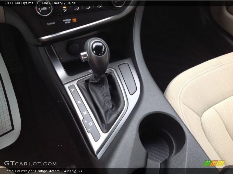 Dark Cherry / Beige 2011 Kia Optima LX