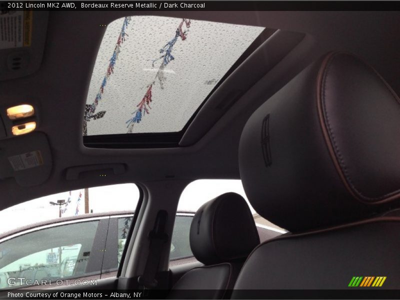 Bordeaux Reserve Metallic / Dark Charcoal 2012 Lincoln MKZ AWD