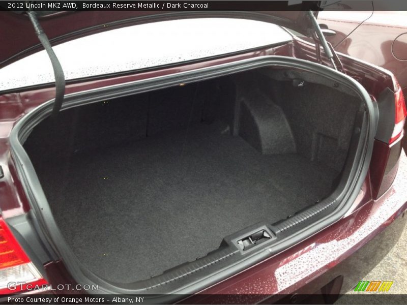 Bordeaux Reserve Metallic / Dark Charcoal 2012 Lincoln MKZ AWD