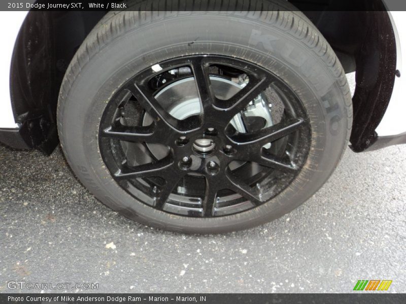 White / Black 2015 Dodge Journey SXT