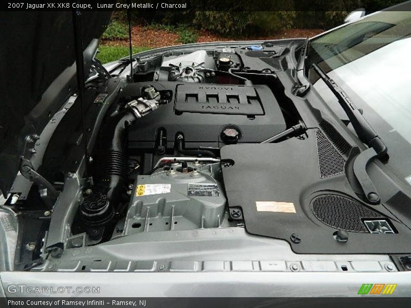 Lunar Grey Metallic / Charcoal 2007 Jaguar XK XK8 Coupe