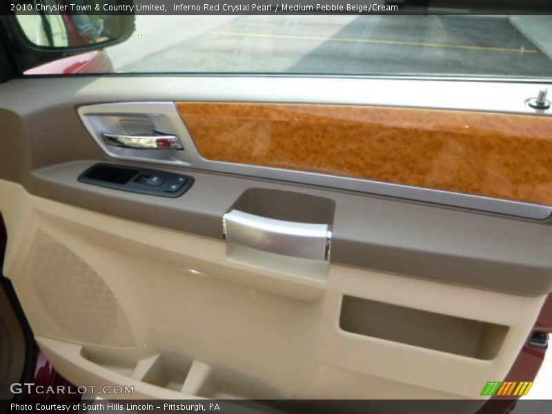 Inferno Red Crystal Pearl / Medium Pebble Beige/Cream 2010 Chrysler Town & Country Limited
