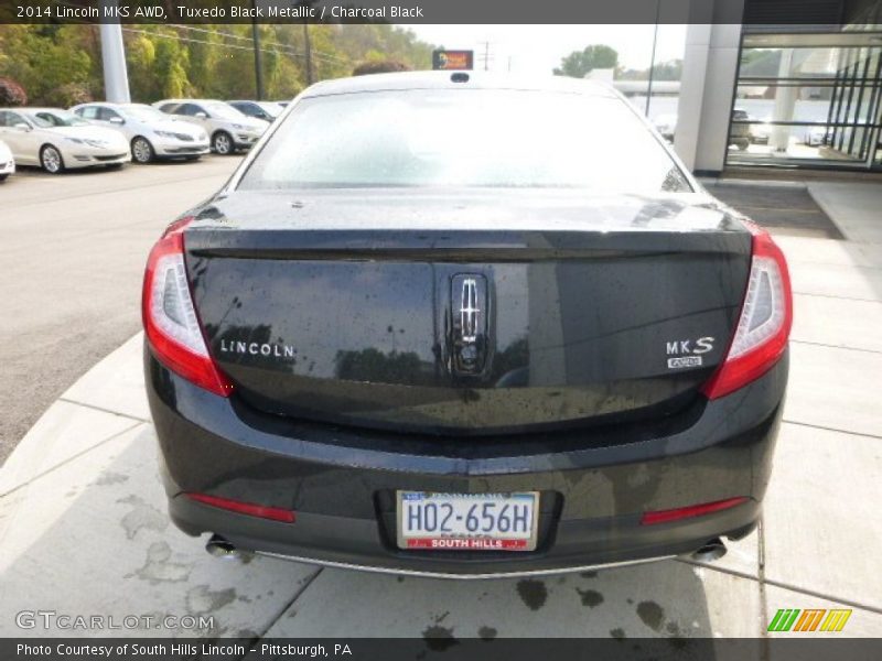 Tuxedo Black Metallic / Charcoal Black 2014 Lincoln MKS AWD