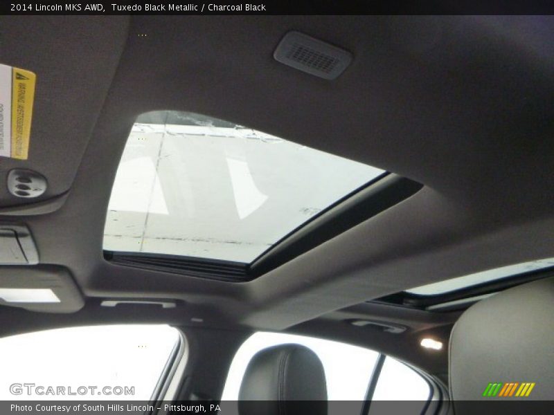 Tuxedo Black Metallic / Charcoal Black 2014 Lincoln MKS AWD