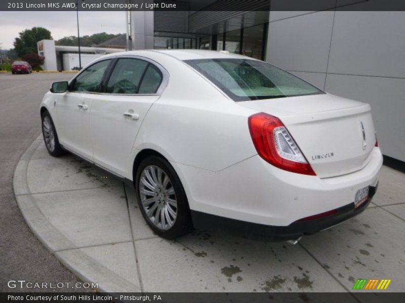 Crystal Champagne / Light Dune 2013 Lincoln MKS AWD