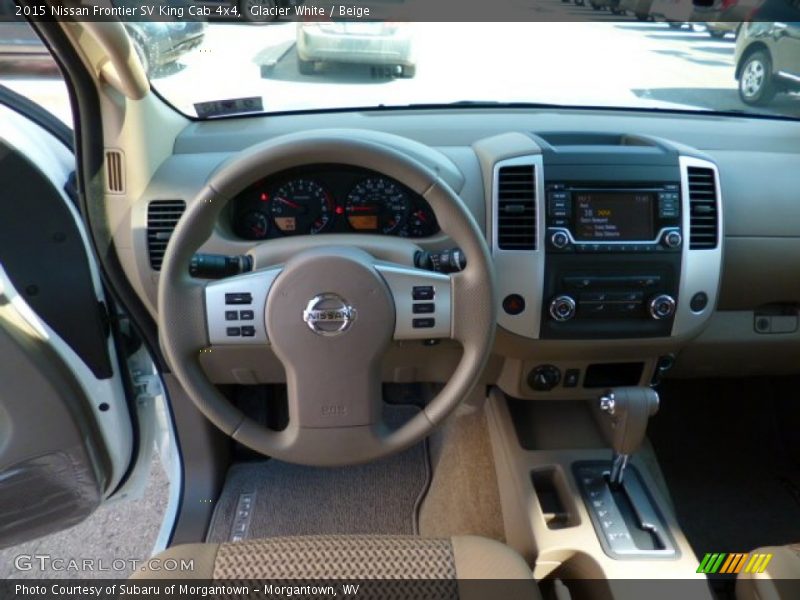 Glacier White / Beige 2015 Nissan Frontier SV King Cab 4x4