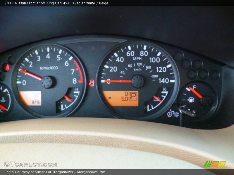 Glacier White / Beige 2015 Nissan Frontier SV King Cab 4x4