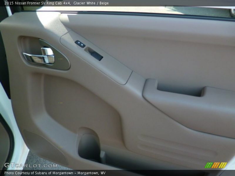 Glacier White / Beige 2015 Nissan Frontier SV King Cab 4x4