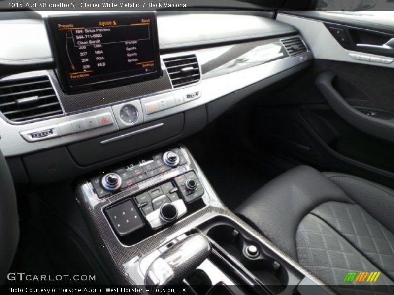 Glacier White Metallic / Black Valcona 2015 Audi S8 quattro S