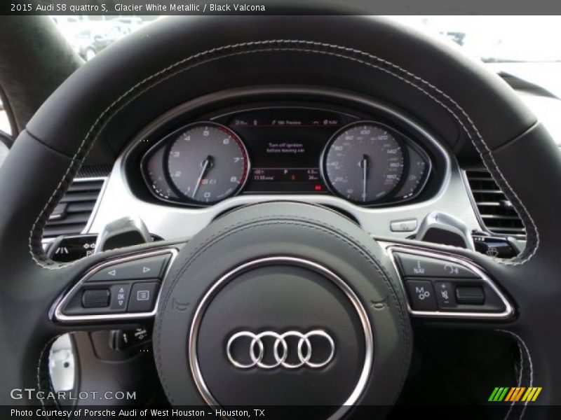 Glacier White Metallic / Black Valcona 2015 Audi S8 quattro S