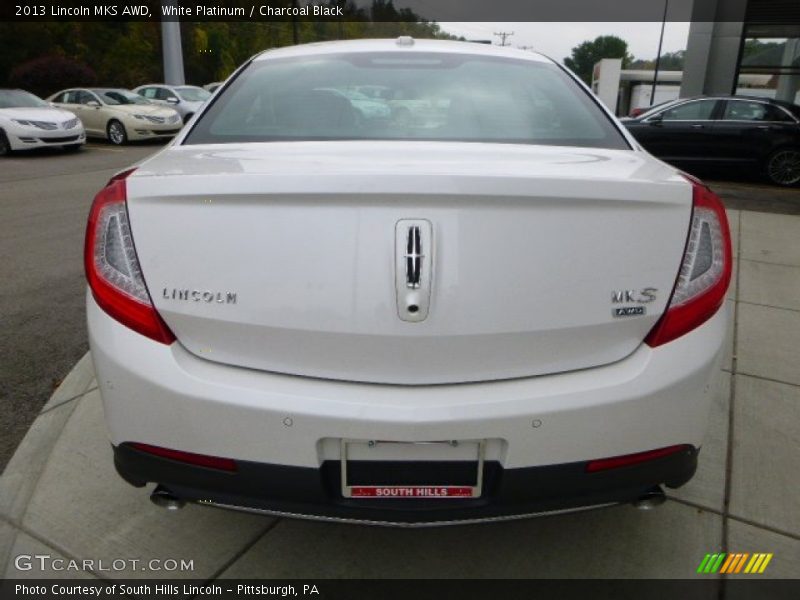 White Platinum / Charcoal Black 2013 Lincoln MKS AWD