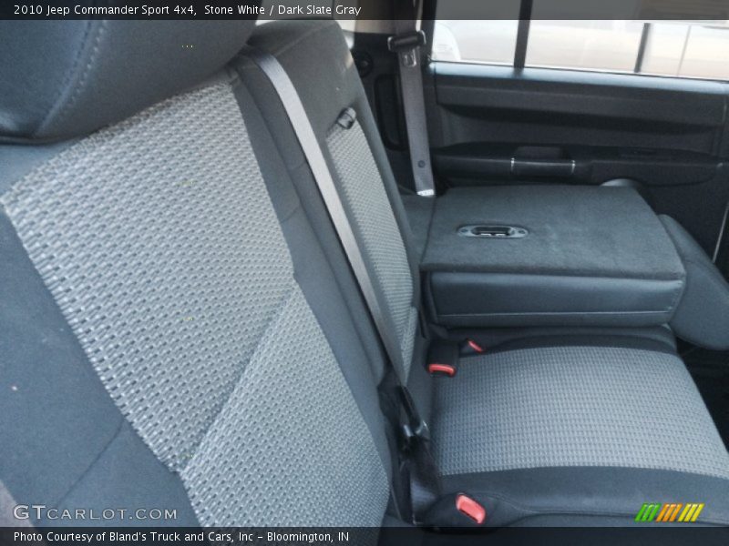 Stone White / Dark Slate Gray 2010 Jeep Commander Sport 4x4