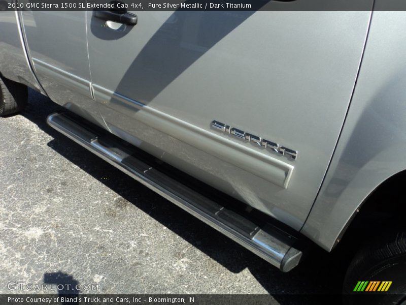 Pure Silver Metallic / Dark Titanium 2010 GMC Sierra 1500 SL Extended Cab 4x4