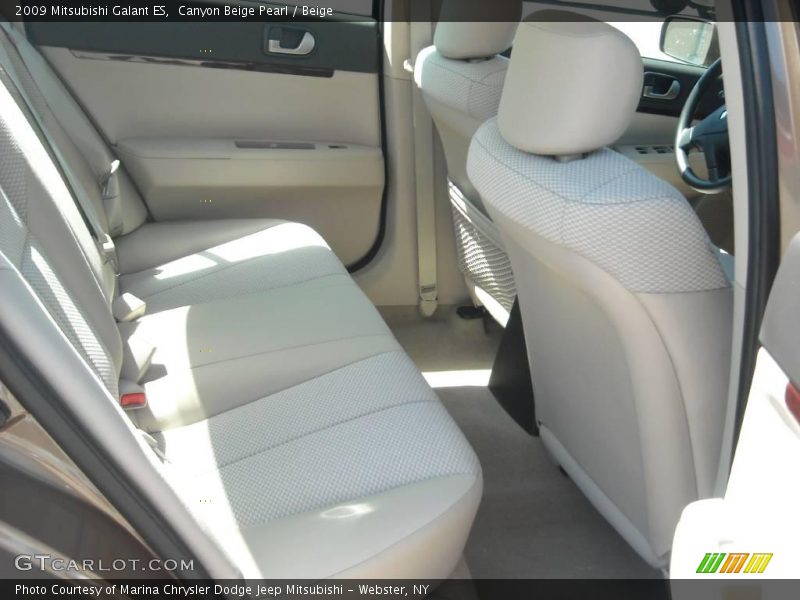 Canyon Beige Pearl / Beige 2009 Mitsubishi Galant ES