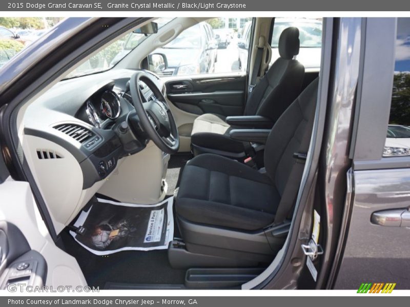 Granite Crystal Metallic / Black/Light Graystone 2015 Dodge Grand Caravan SE