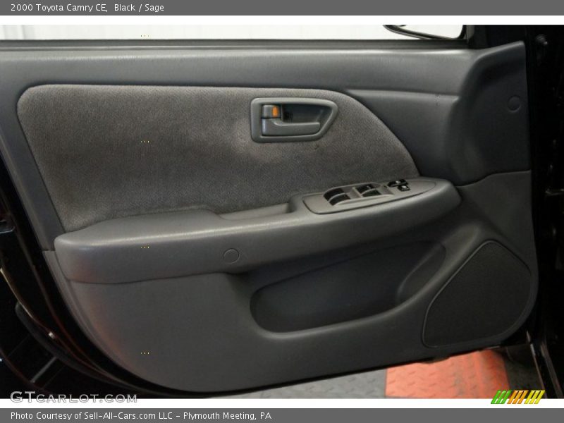 Black / Sage 2000 Toyota Camry CE