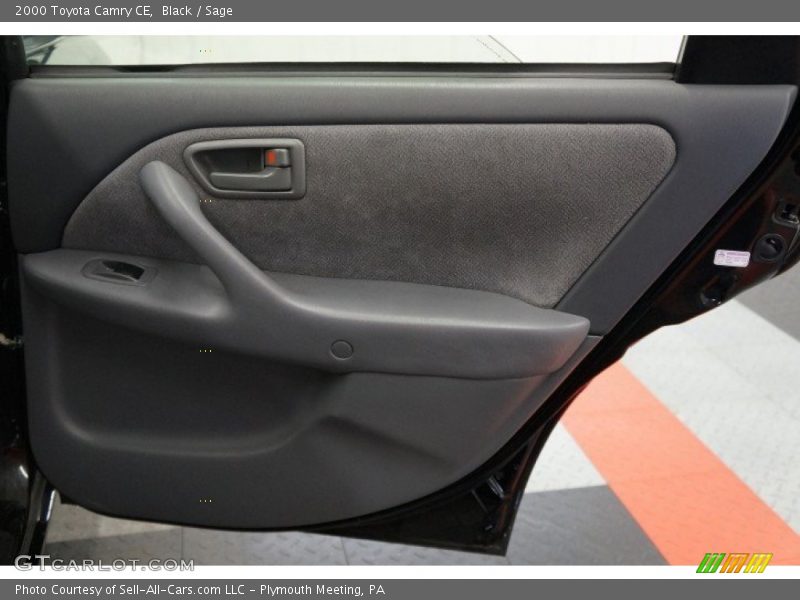 Black / Sage 2000 Toyota Camry CE