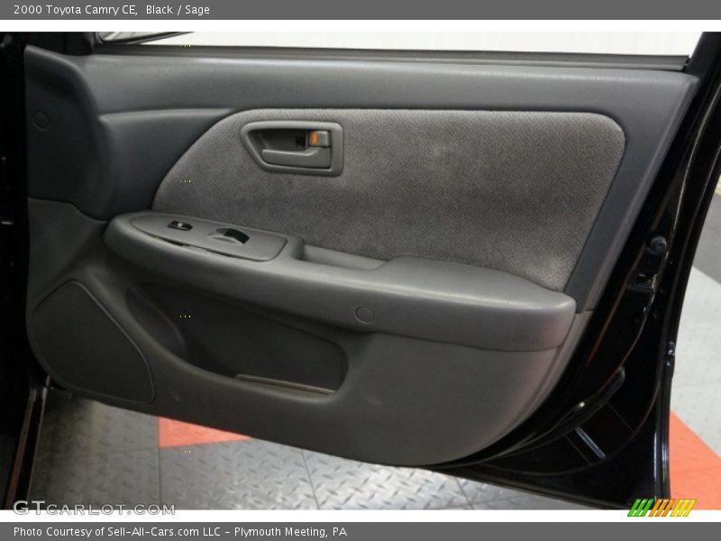 Black / Sage 2000 Toyota Camry CE