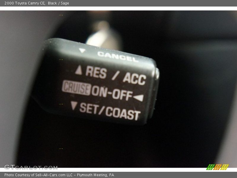 Black / Sage 2000 Toyota Camry CE