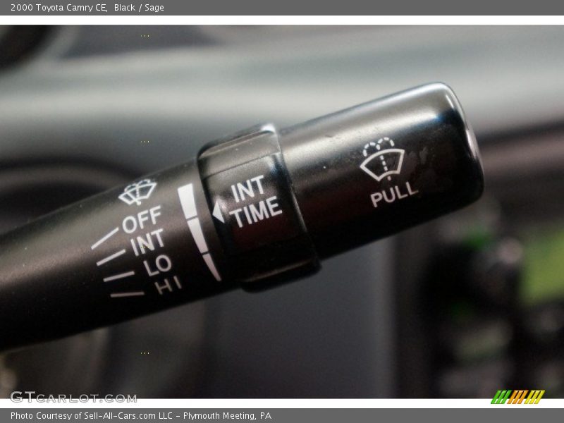 Black / Sage 2000 Toyota Camry CE