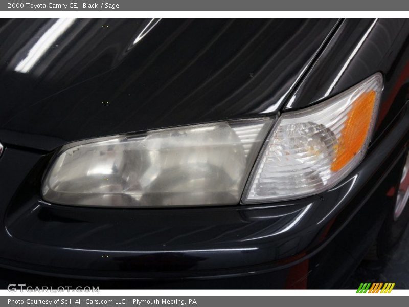 Black / Sage 2000 Toyota Camry CE