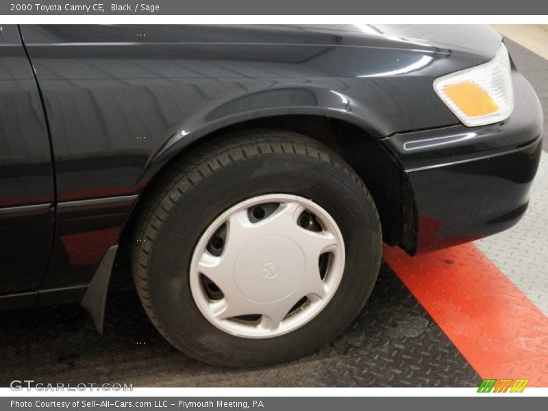 Black / Sage 2000 Toyota Camry CE