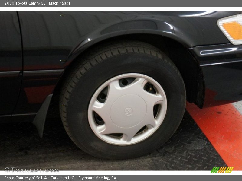Black / Sage 2000 Toyota Camry CE