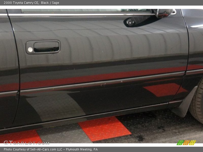 Black / Sage 2000 Toyota Camry CE